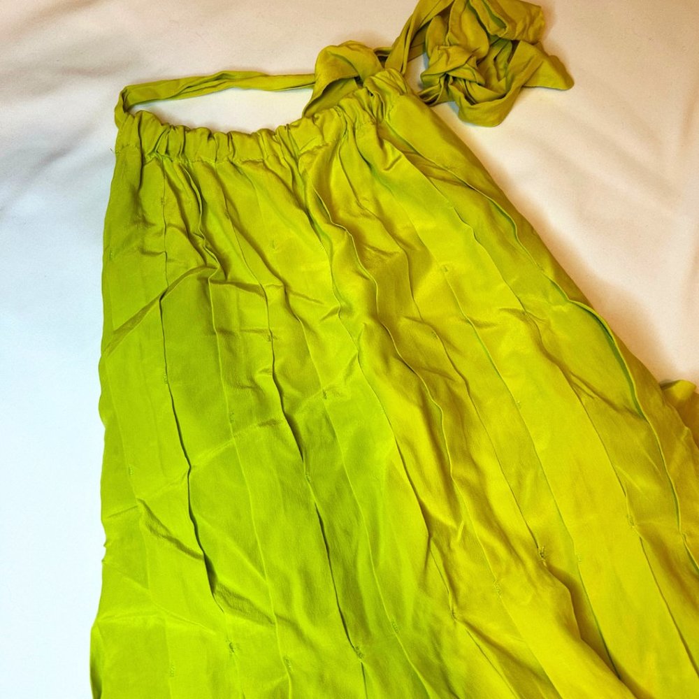 Crepe Backless Blouse Size S